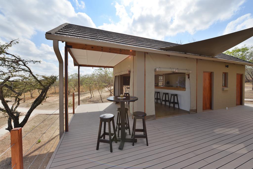 Cheetah Paw Eco Lodge Guernsey Nature Reserve Exterior photo